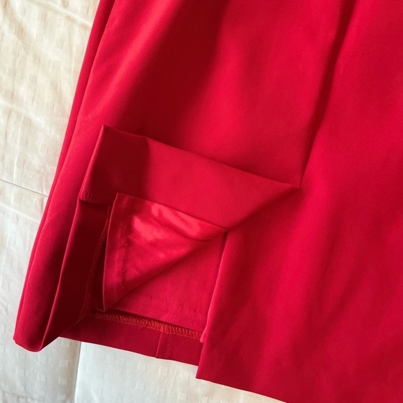 Roxy Earle X Le Chateau Fitted Short Sleeve Bodycon Dress 2 - Picture 11 of 14